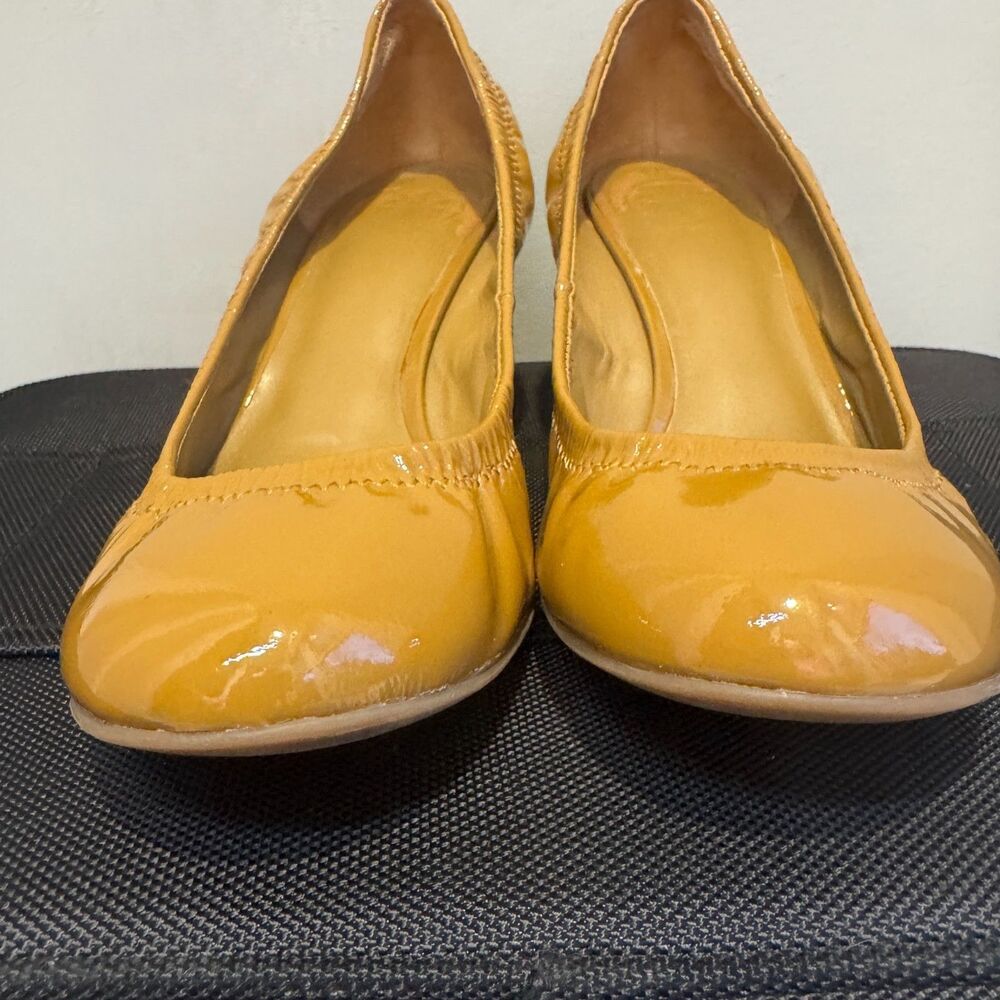 Tory Burch Eddie Ballet Wedges – Size 7M – Patent Leather Gold Medallion - Picture 6 of 14